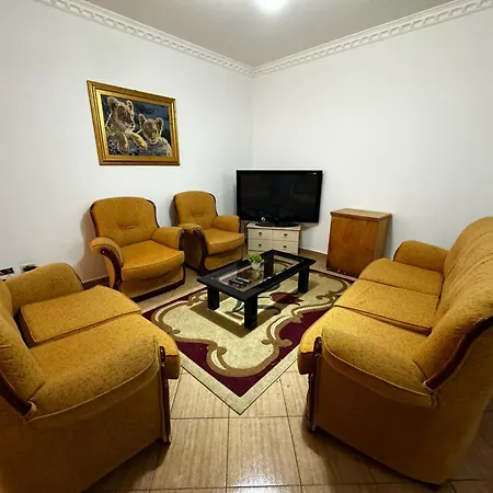 Totos Place *