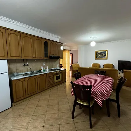 Apartment Totos Place *